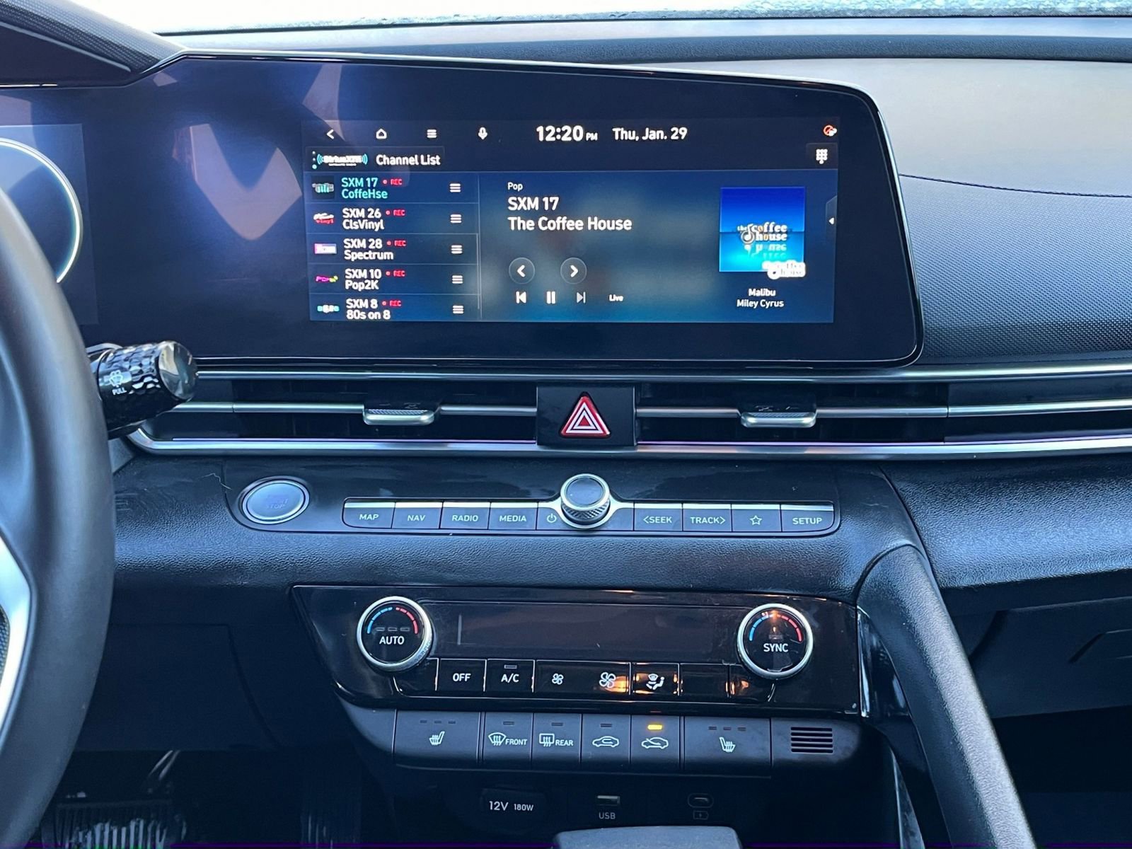 Thumbnail: 2025 Hyundai Elantra - 17