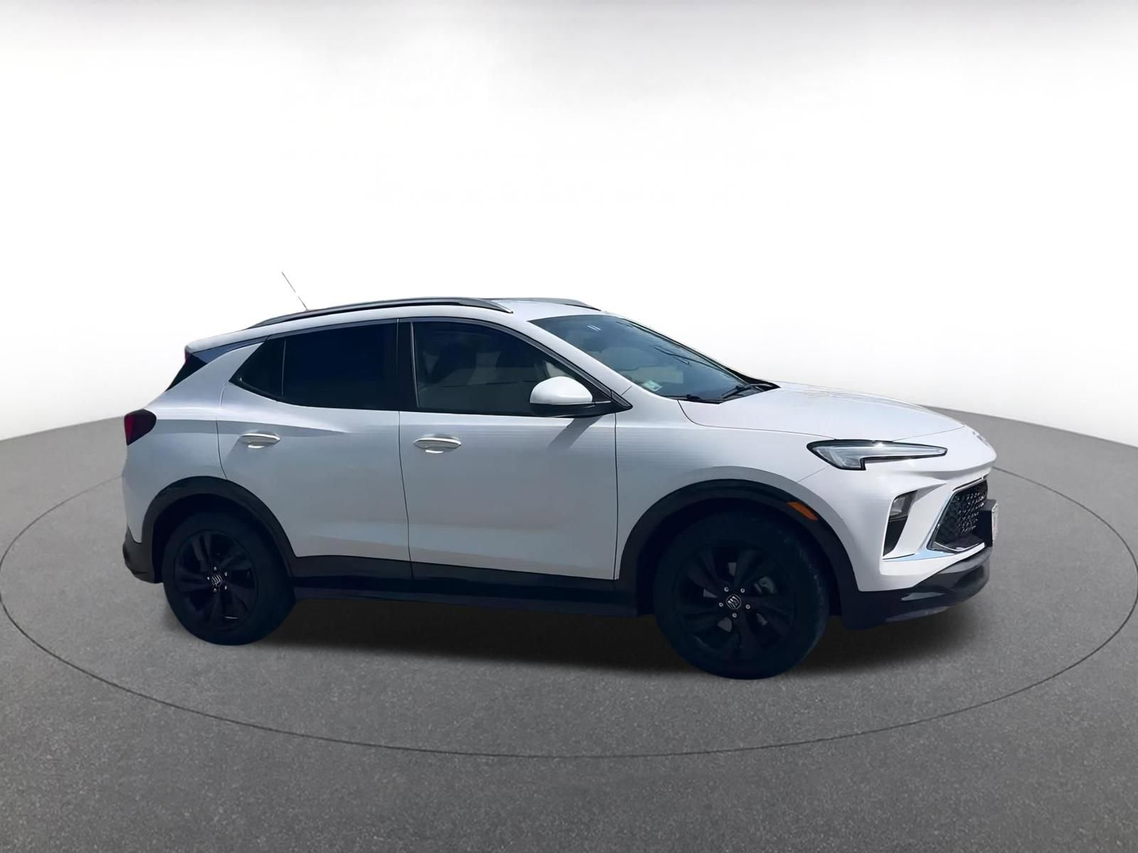 Thumbnail: 2024 Buick Encore GX - 2