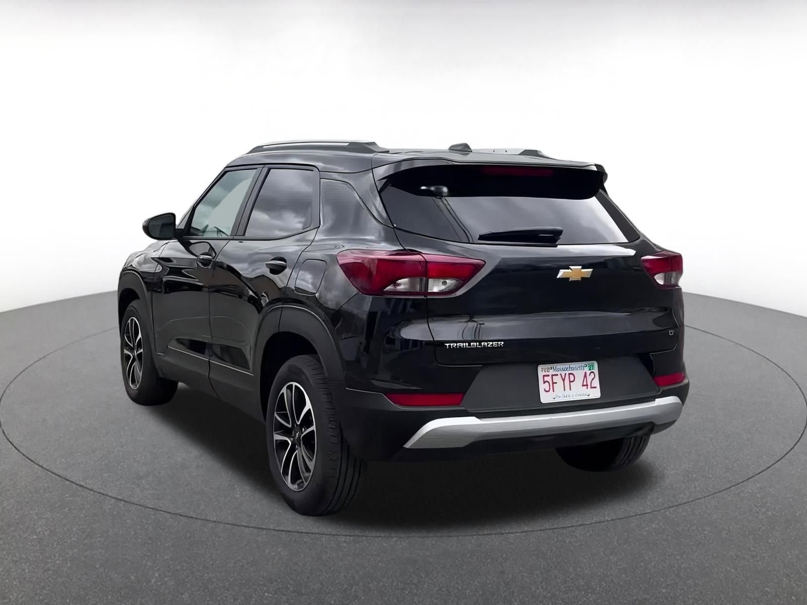 Thumbnail: 2025 Chevrolet TrailBlazer - 11