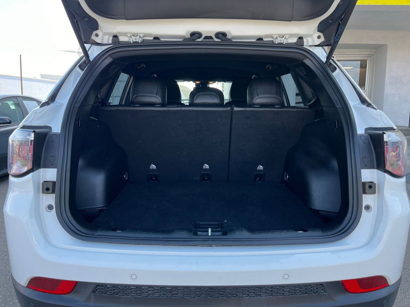 Thumbnail: 2025 Jeep Compass - 29