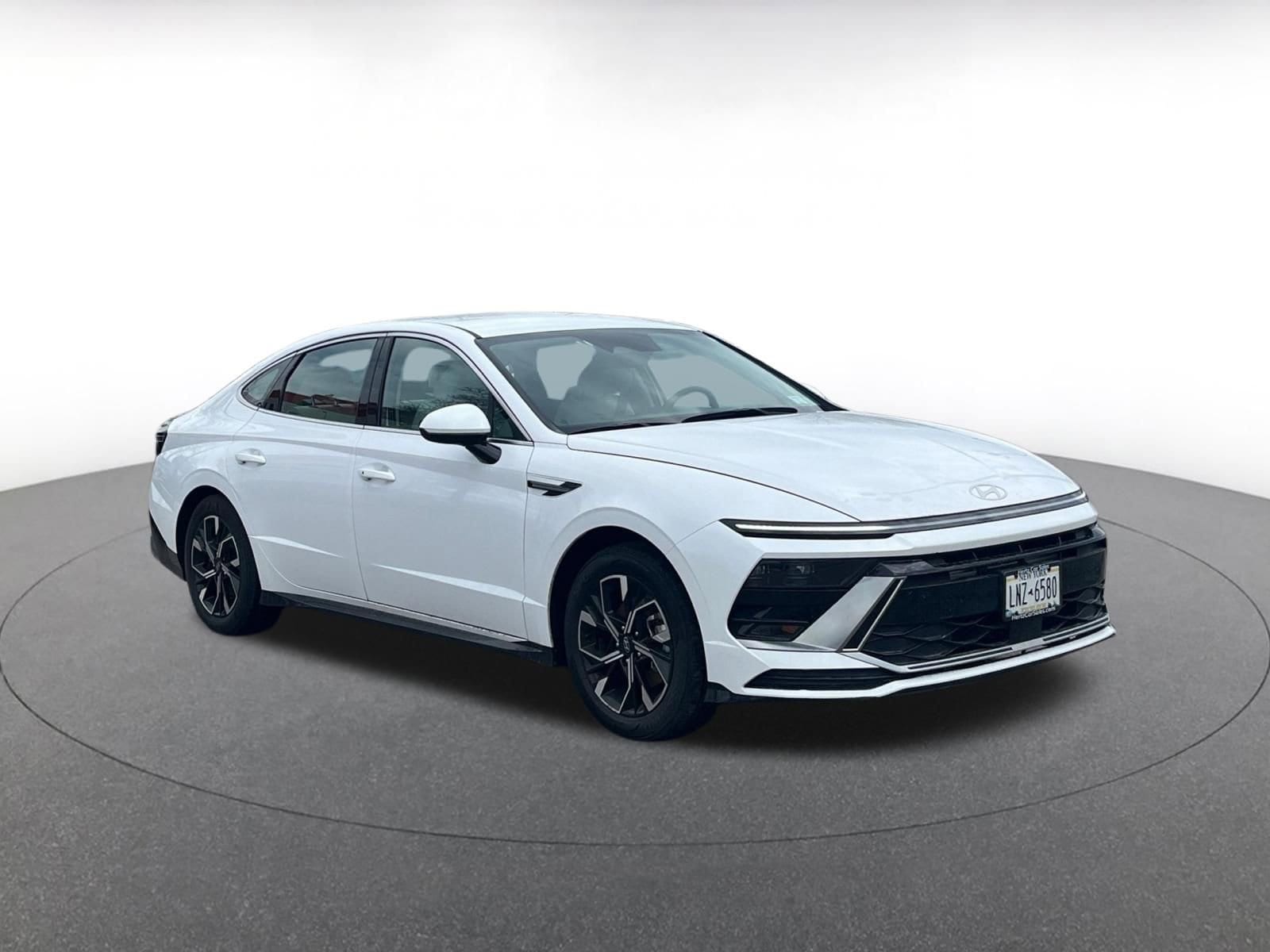 Thumbnail: 2025 Hyundai Sonata - 1