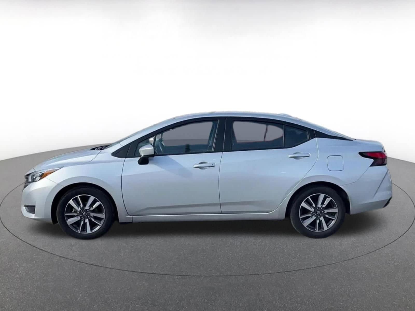 Thumbnail: 2025 Nissan Versa - 9