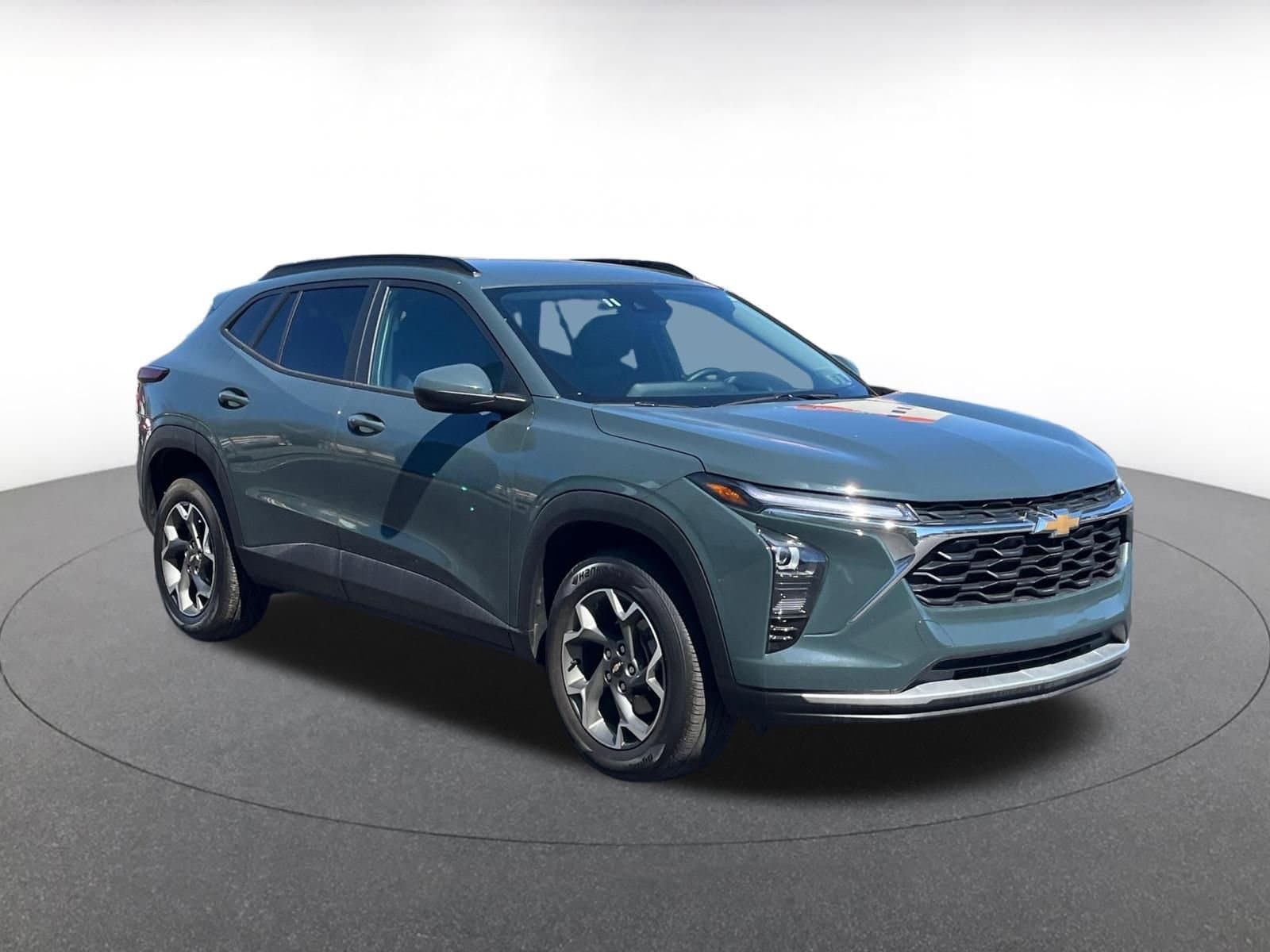 Thumbnail: 2025 Chevrolet Trax - 1