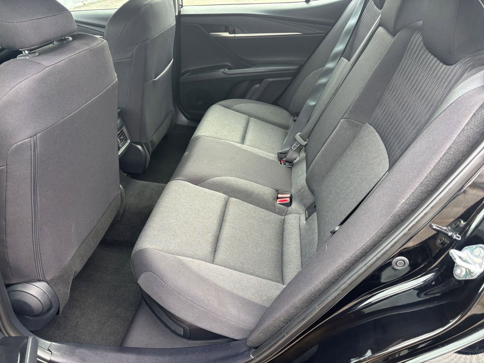 Thumbnail: 2025 Toyota Camry - 20