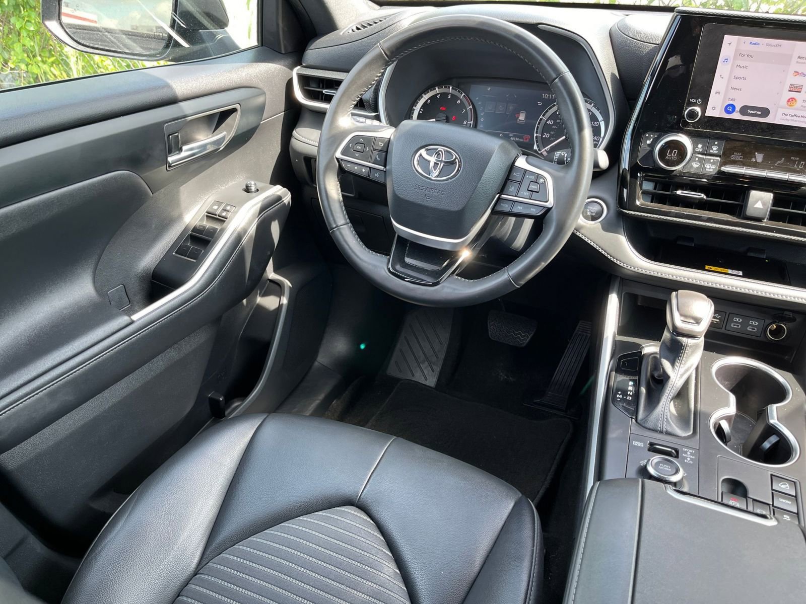 Thumbnail: 2024 Toyota Highlander - 30