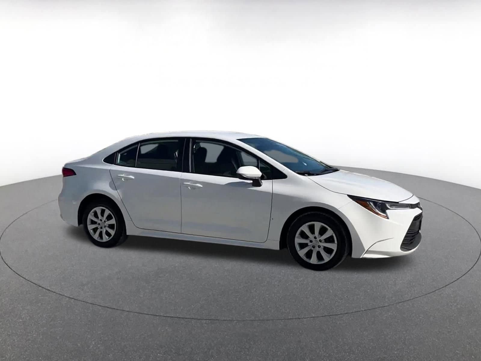 Thumbnail: 2024 Toyota Corolla - 2