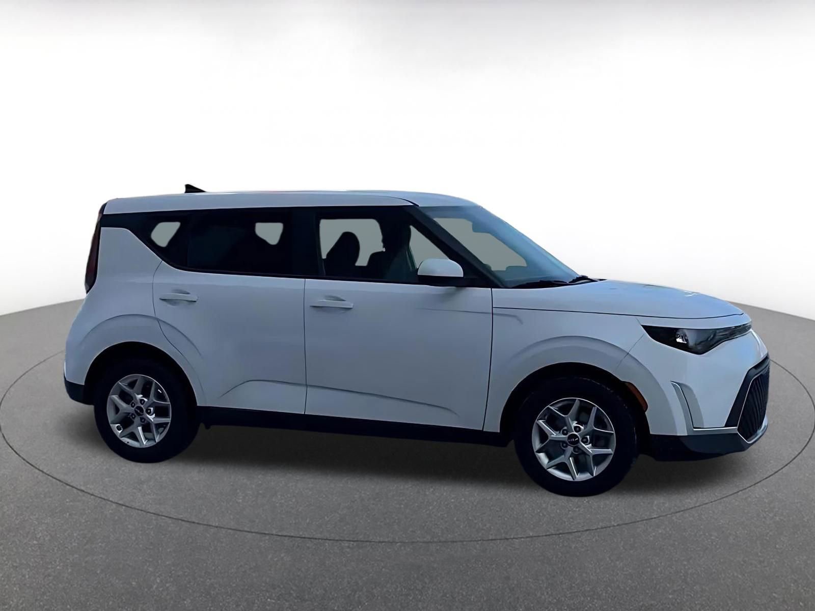 Thumbnail: 2025 Kia Soul - 15