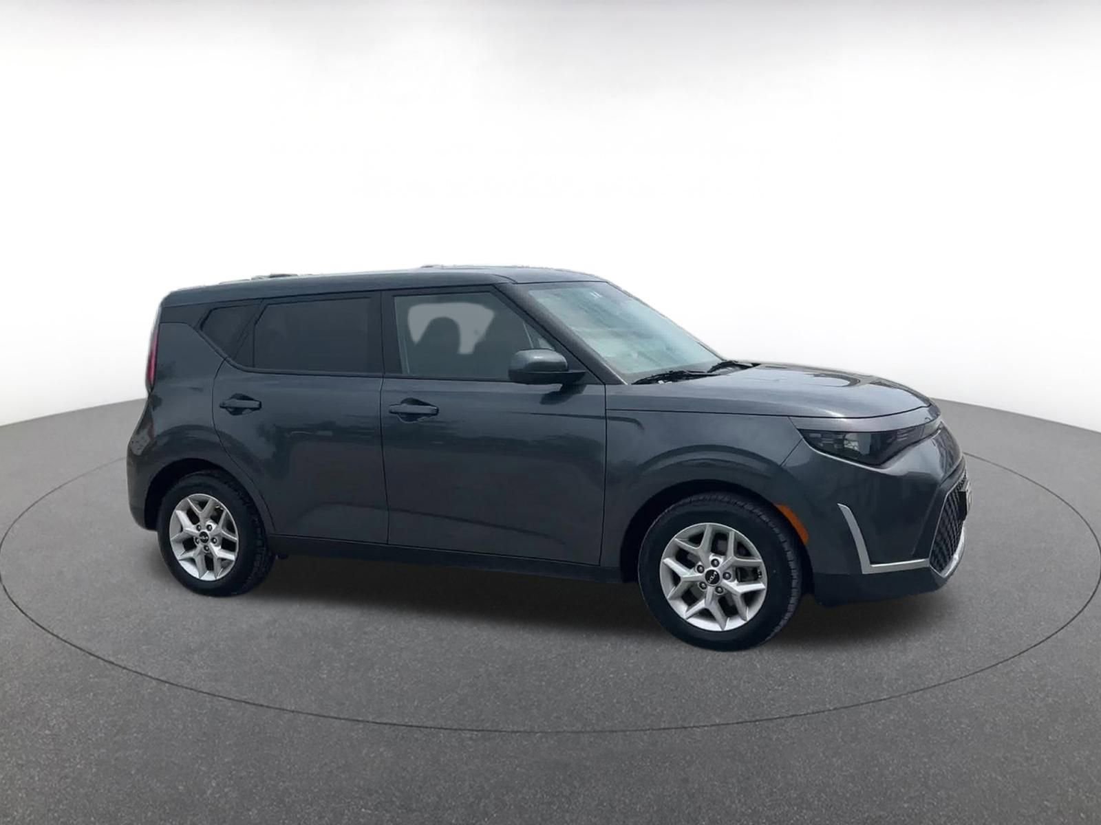 Thumbnail: 2023 Kia Soul - 2