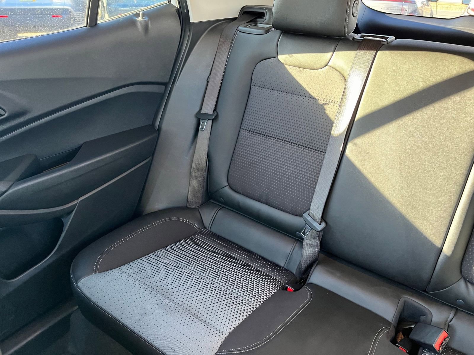 Thumbnail: 2025 Chevrolet Trax - 35