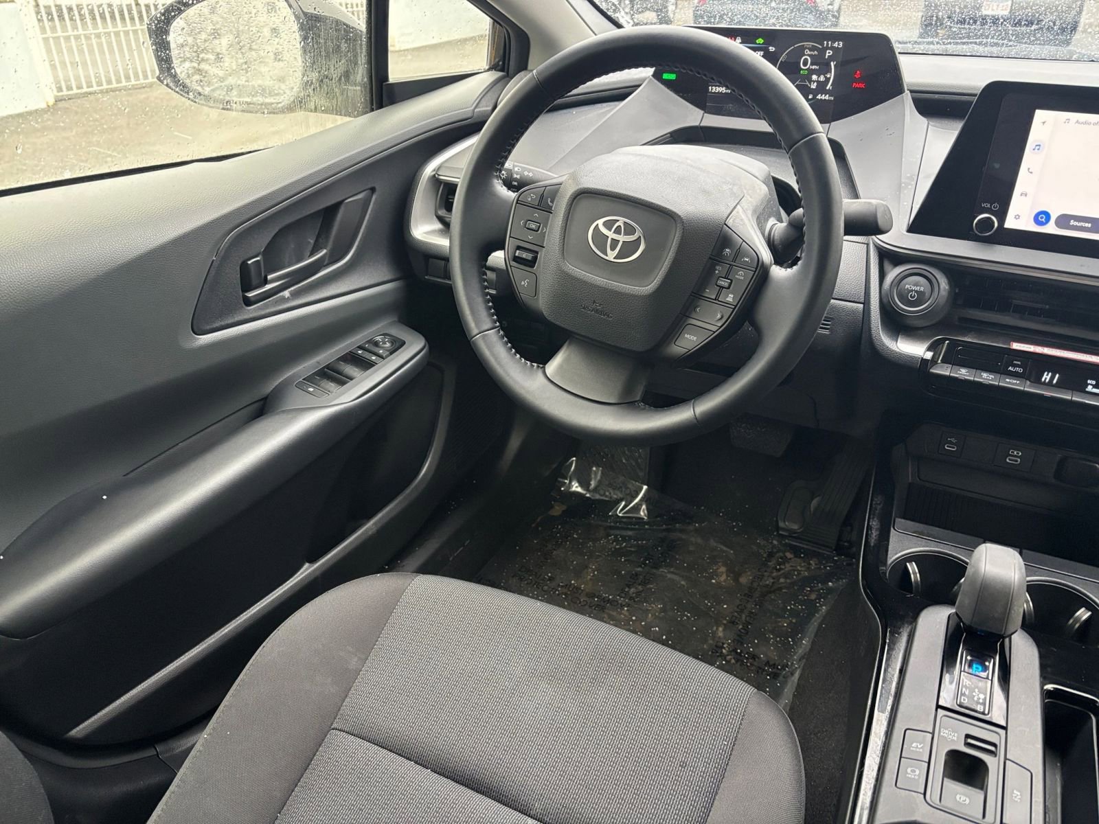 Thumbnail: 2025 Toyota Prius - 28