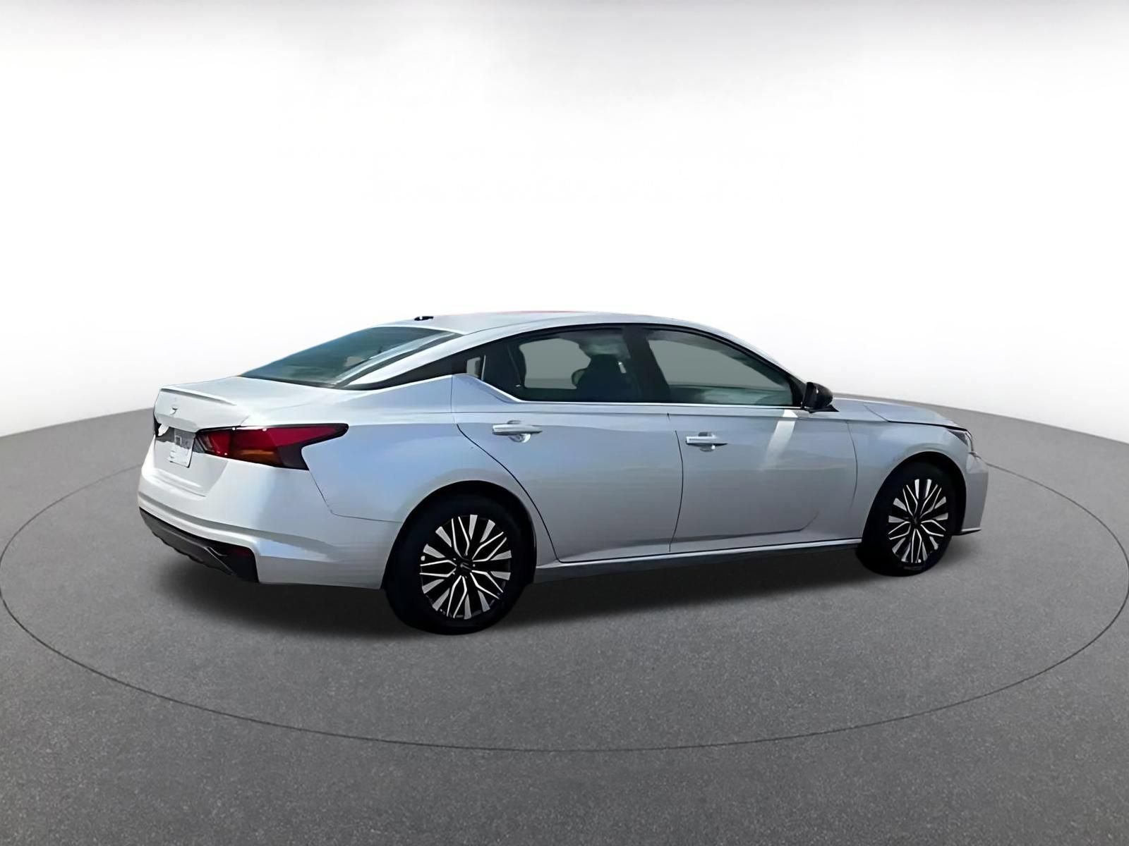 Thumbnail: 2026 Nissan Altima - 12
