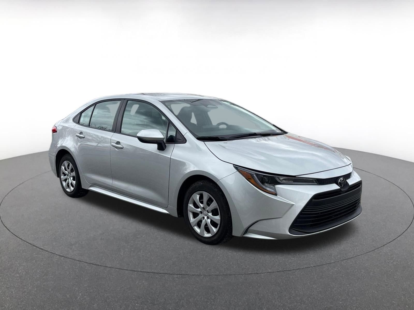 Thumbnail: 2025 Toyota Corolla - 1