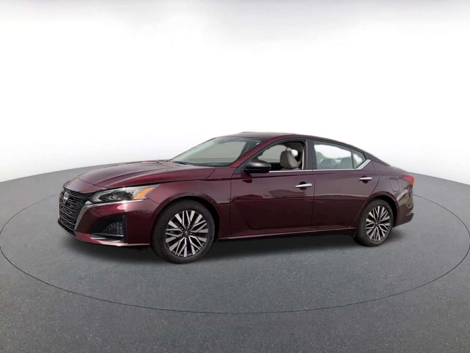 Thumbnail: 2025 Nissan Altima - 7