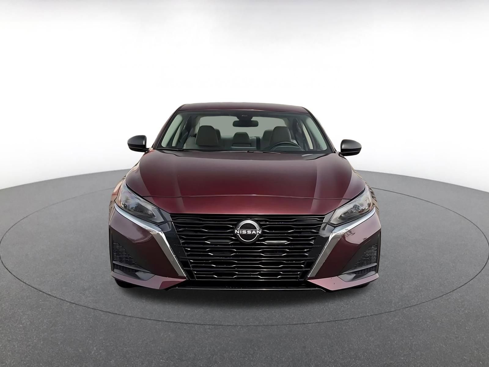 Thumbnail: 2025 Nissan Altima - 3