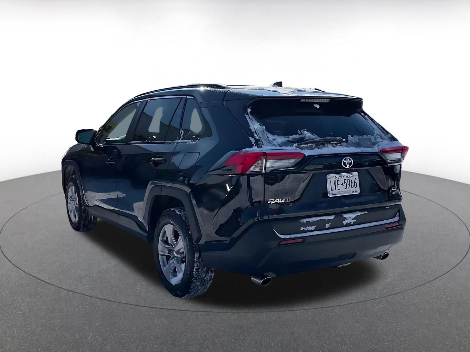 Thumbnail: 2025 Toyota RAV4 - 10