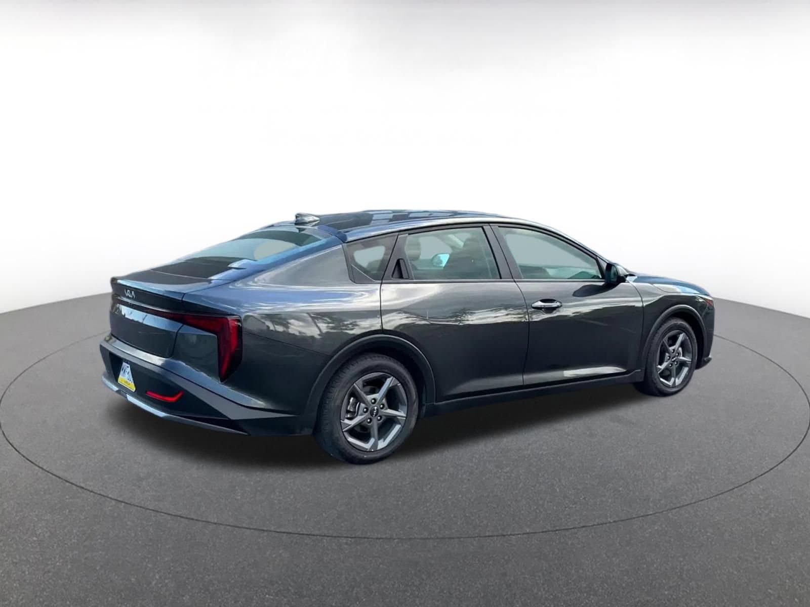 Thumbnail: 2025 Kia K4 - 15
