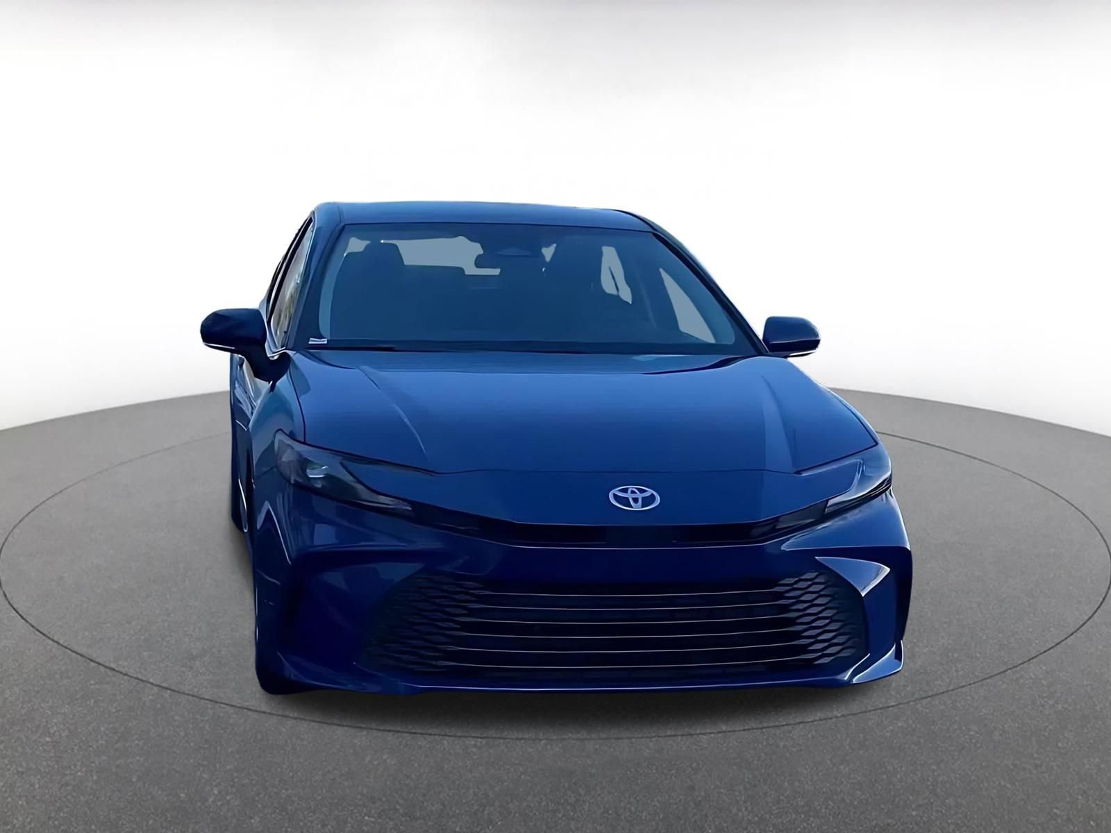 Thumbnail: 2025 Toyota Camry - 3