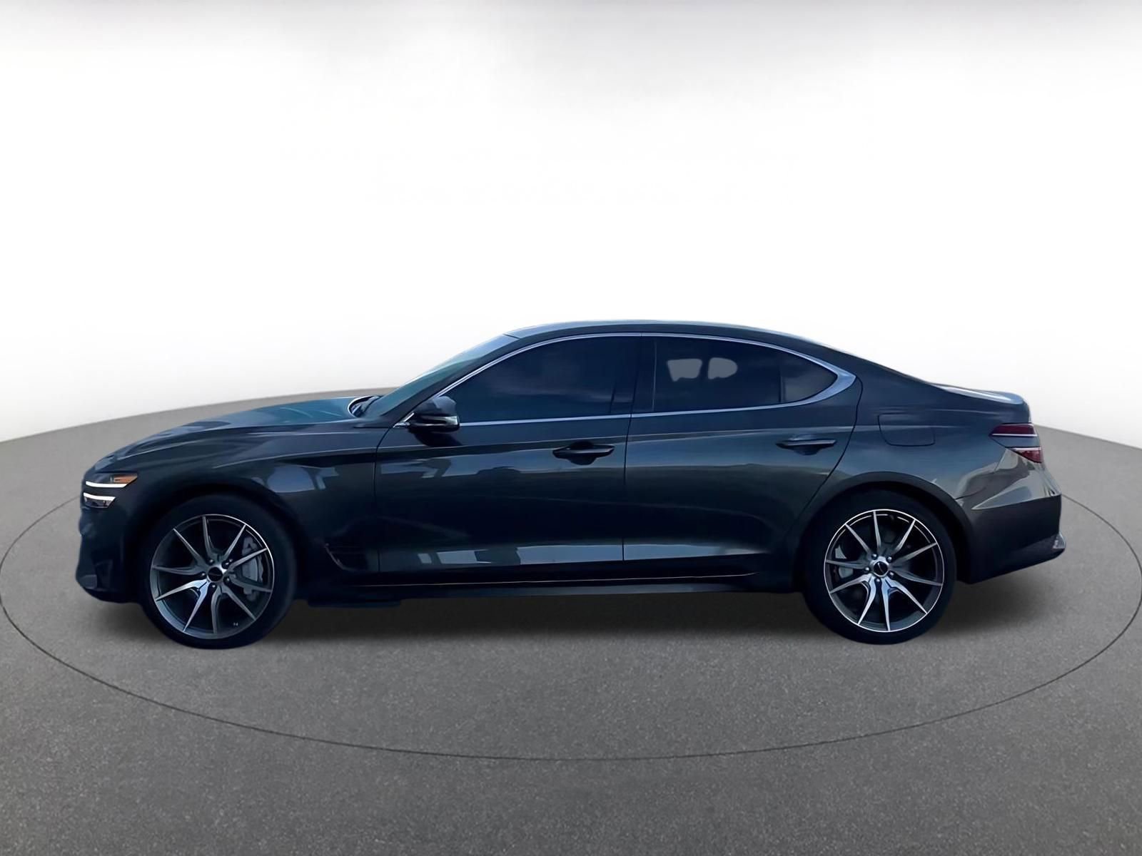 Thumbnail: 2025 Genesis G70 - 8