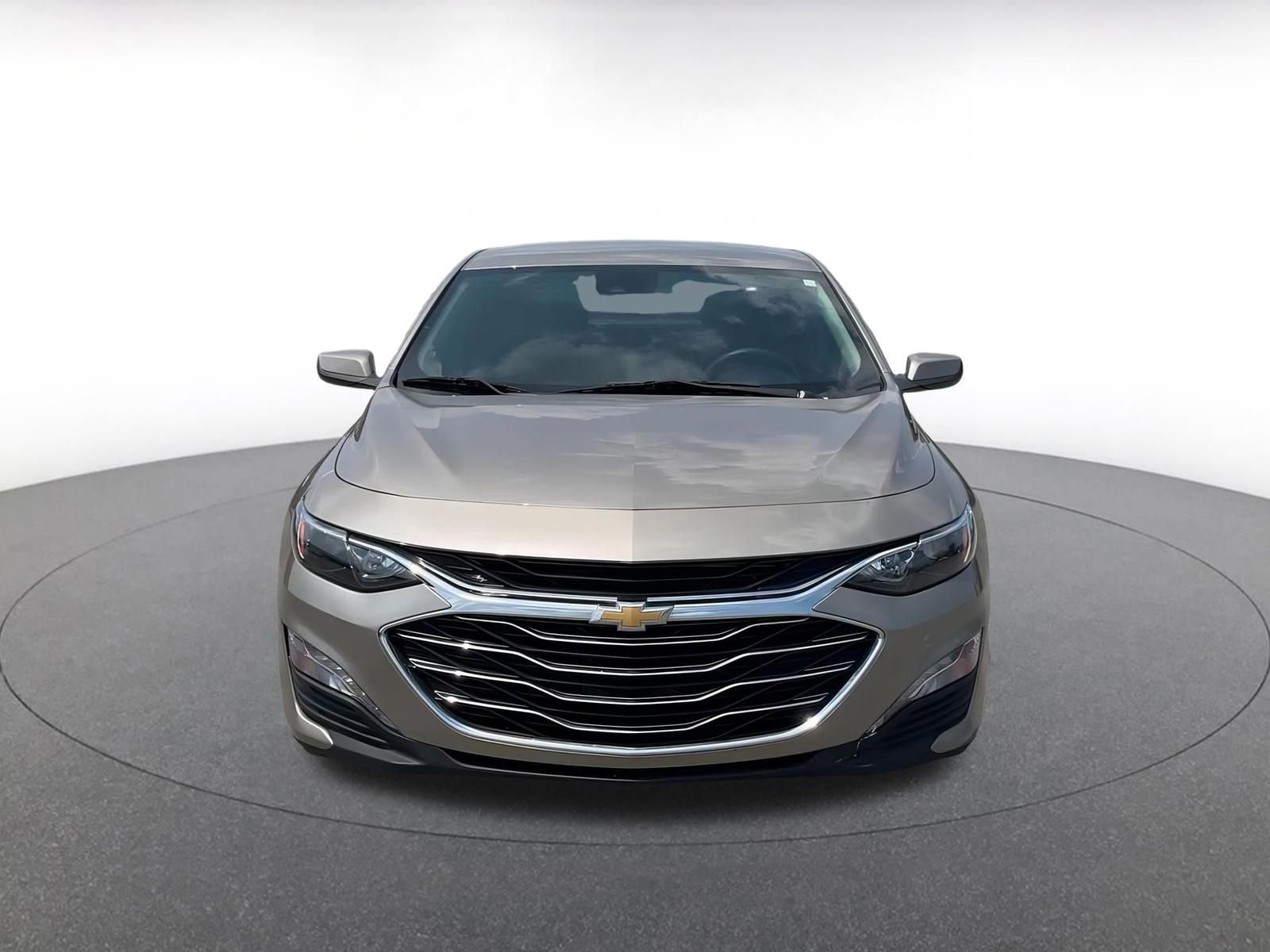 Thumbnail: 2024 Chevrolet Malibu - 5