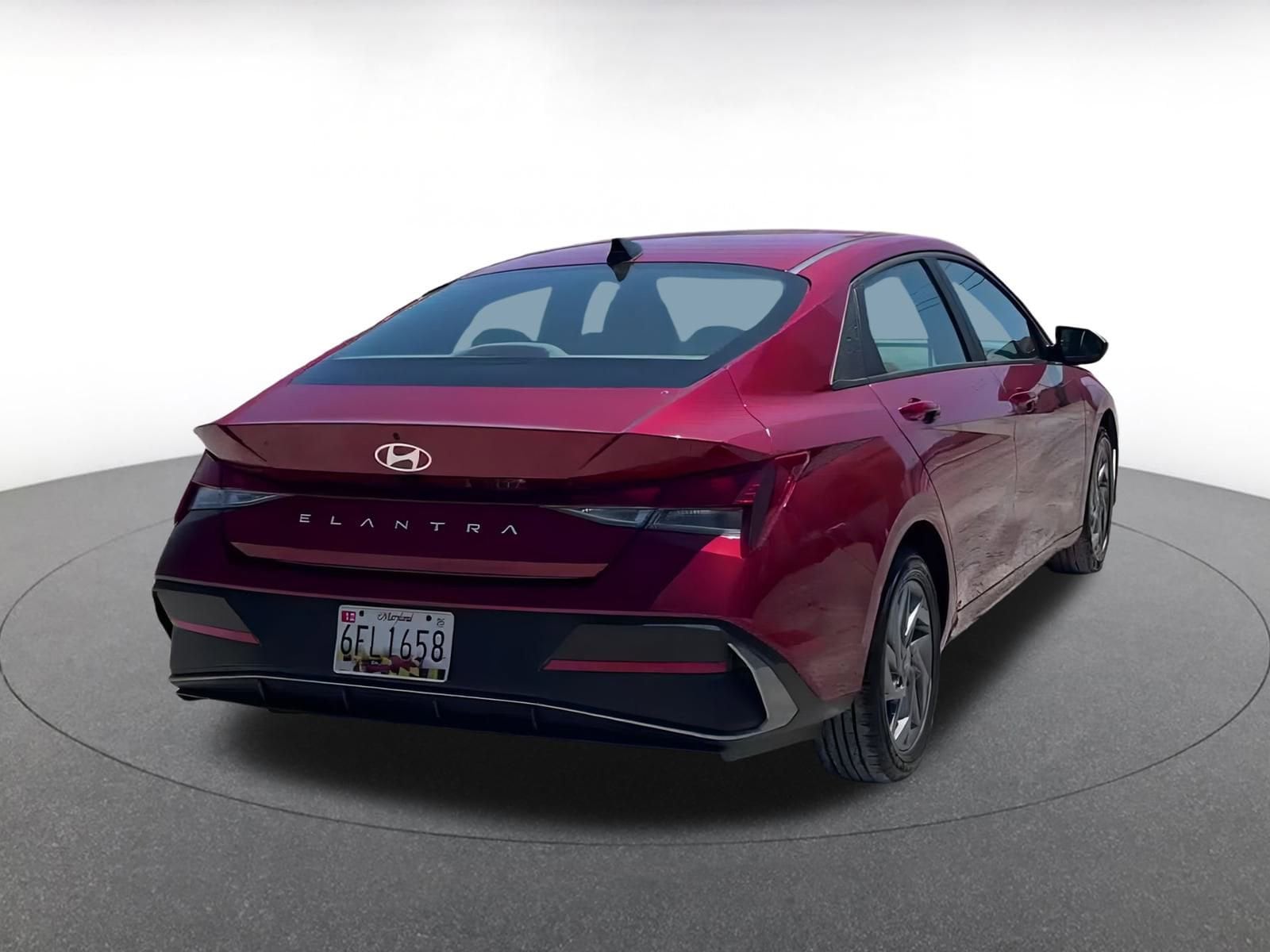 Thumbnail: 2024 Hyundai Elantra - 13