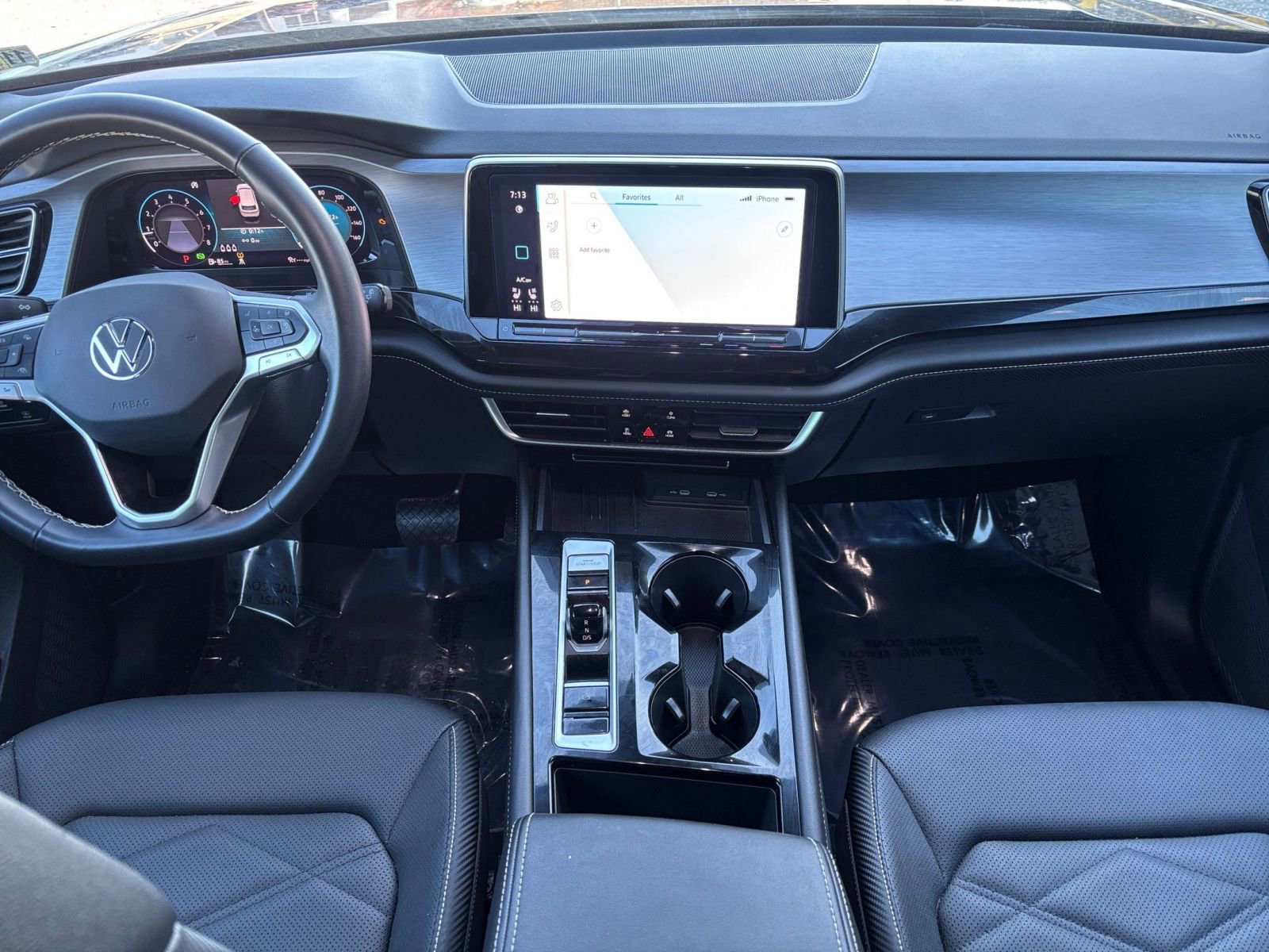 Thumbnail: 2025 Volkswagen Atlas - 27