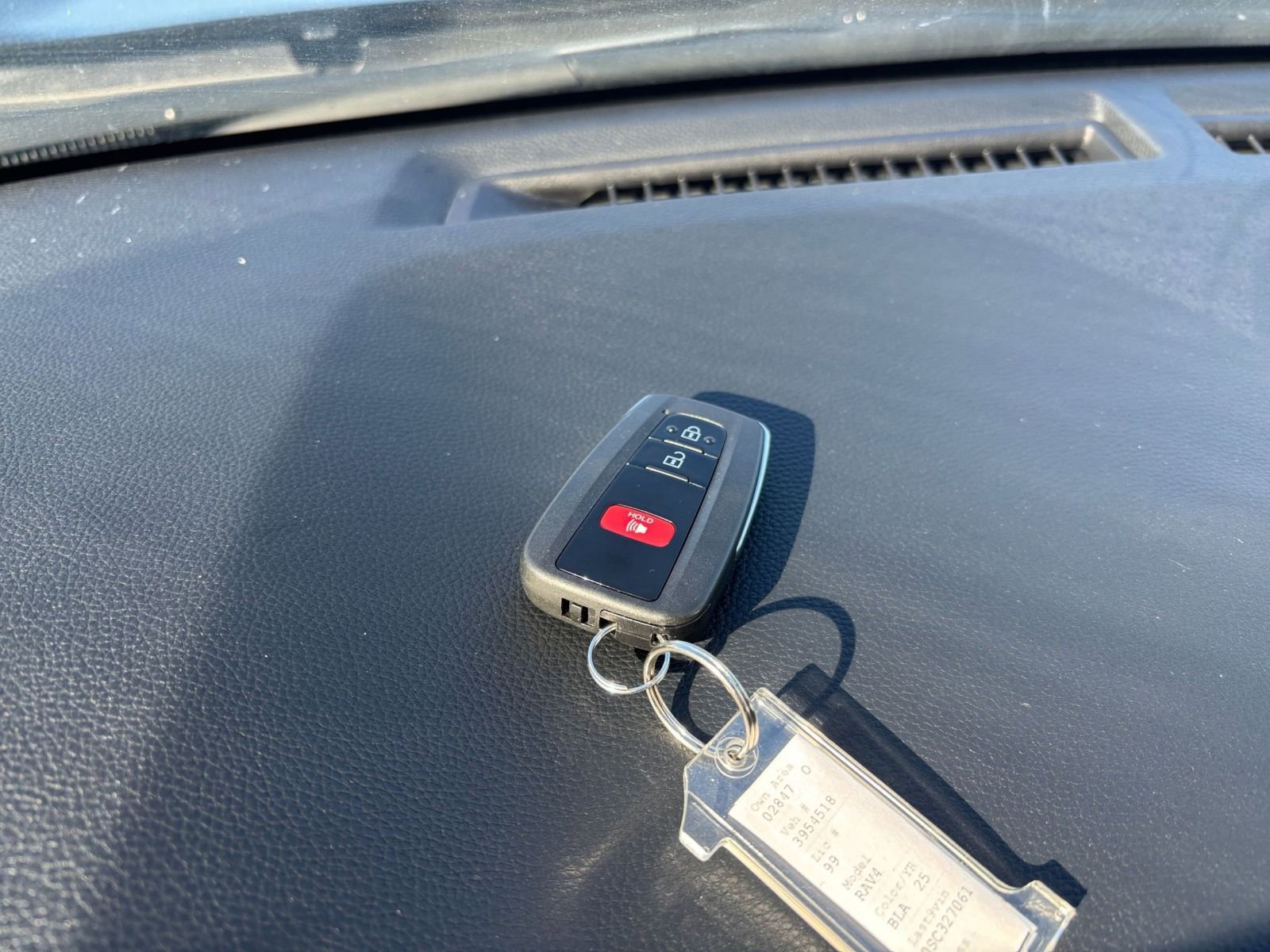 Thumbnail: 2025 Toyota RAV4 - 21