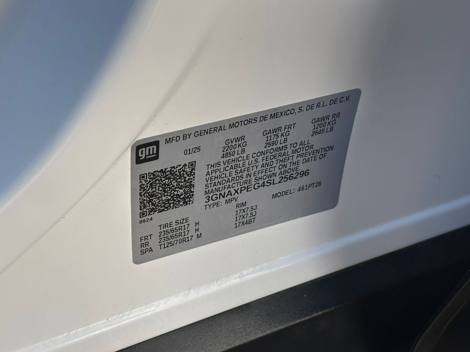 Thumbnail: 2025 Chevrolet Equinox - 25