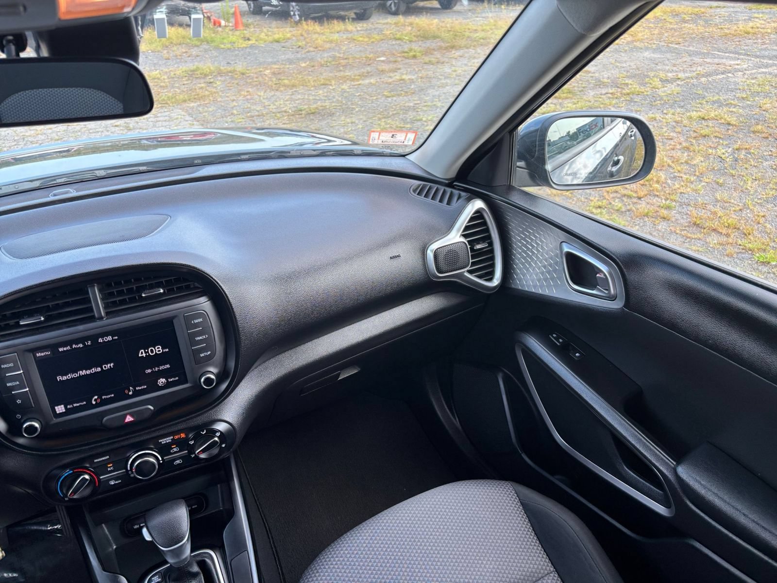 Thumbnail: 2025 Kia Soul - 30