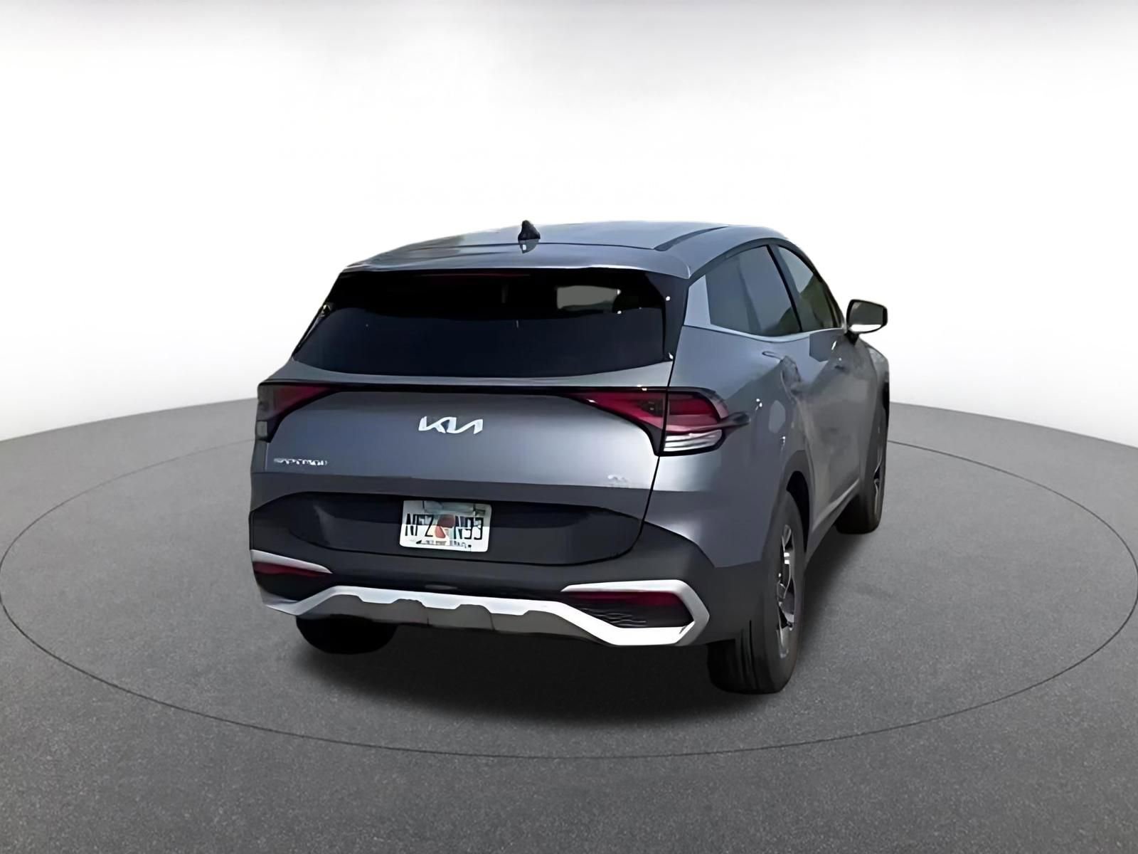 Thumbnail: 2025 Kia Sportage - 10