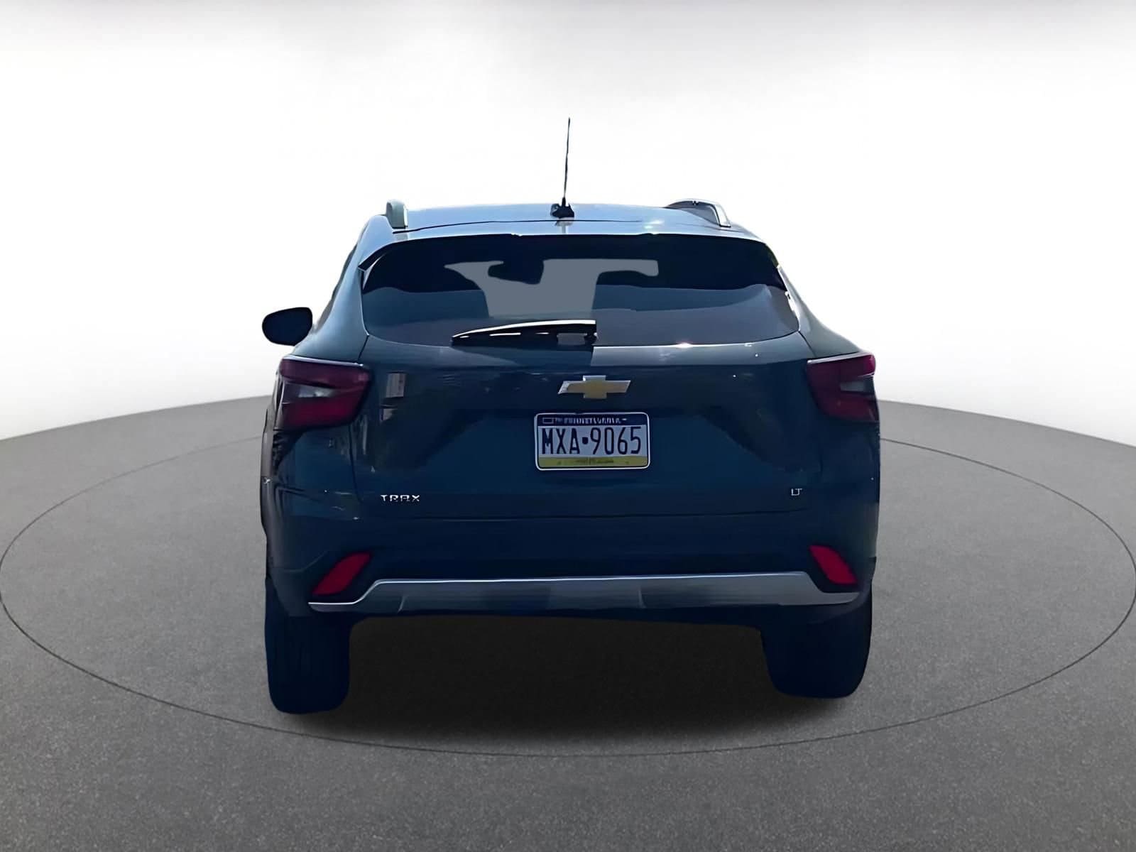 Thumbnail: 2025 Chevrolet Trax - 12