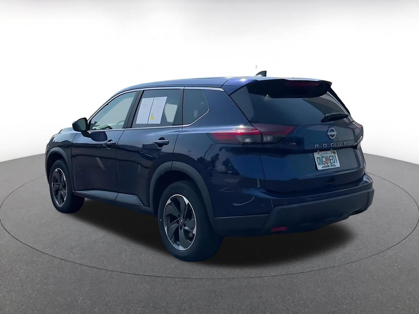 Thumbnail: 2025 Nissan Rogue - 11