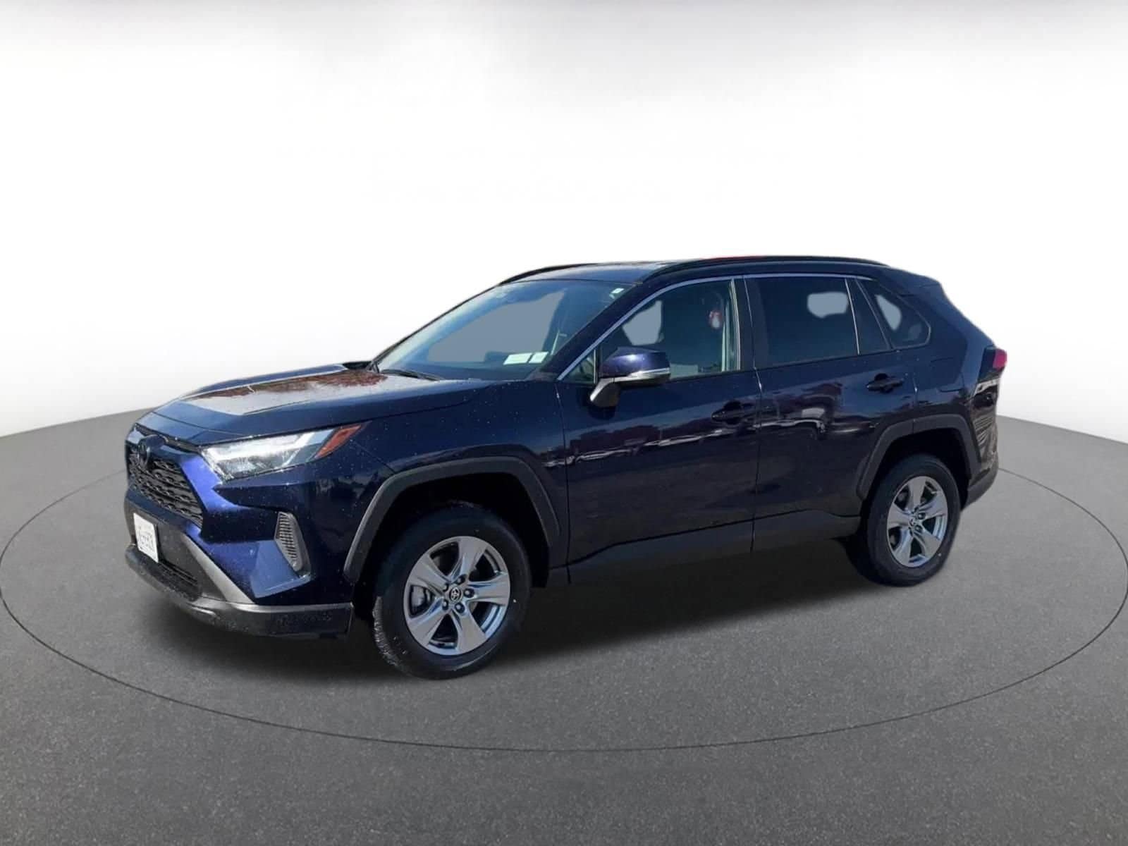 Thumbnail: 2025 Toyota RAV4 - 8