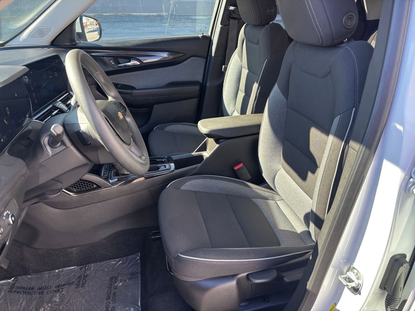 Thumbnail: 2025 Chevrolet TrailBlazer - 32