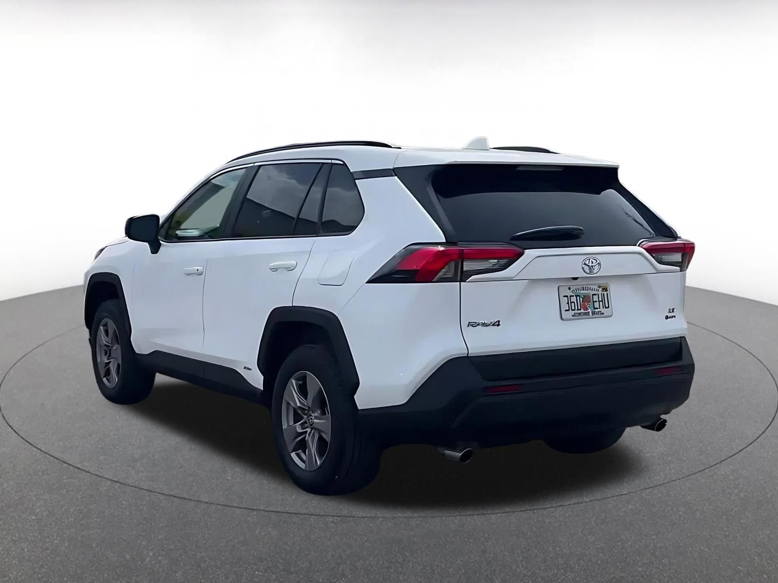 Thumbnail: 2025 Toyota RAV4 - 10