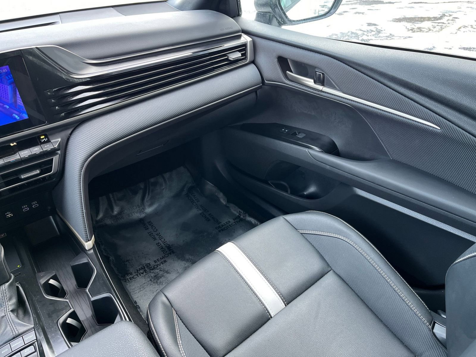 Thumbnail: 2025 Toyota Camry - 32