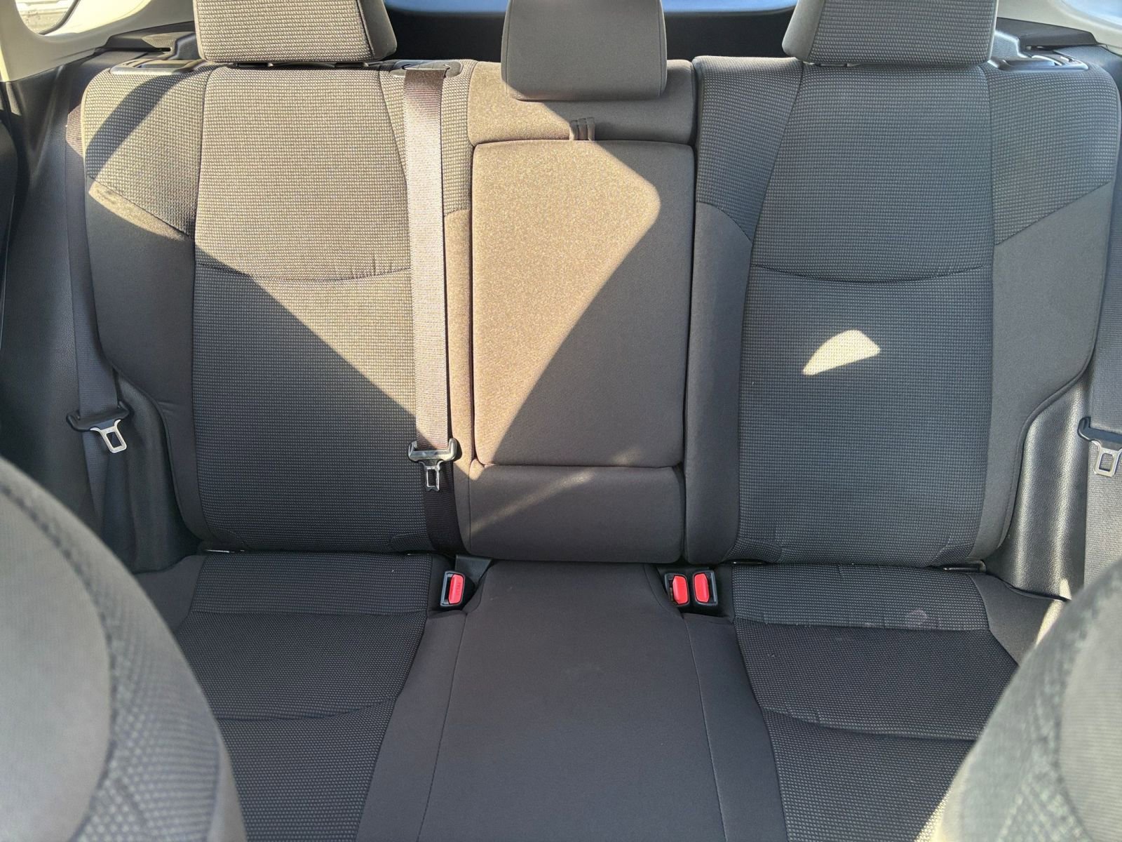 Thumbnail: 2025 Toyota RAV4 - 34