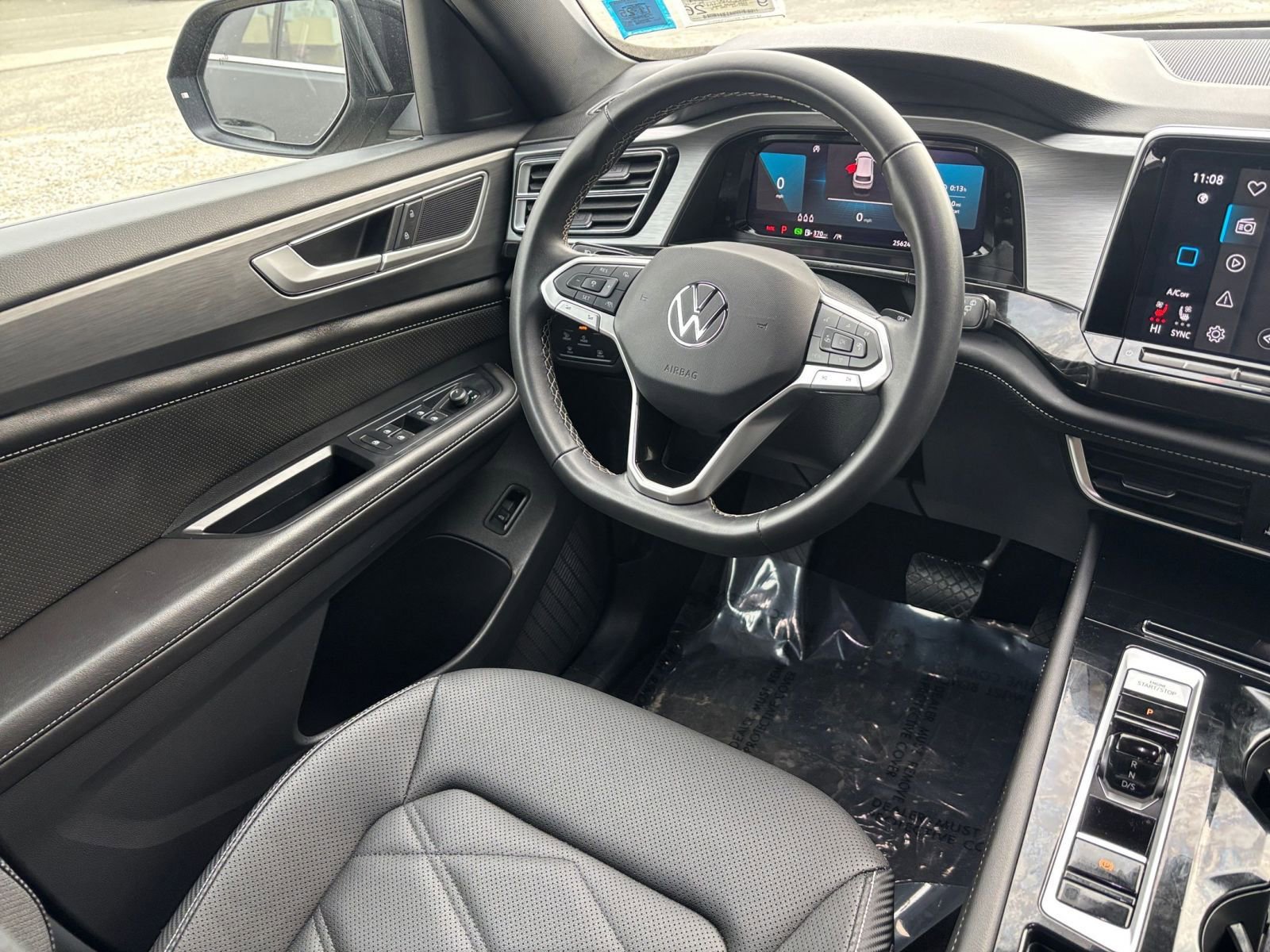 Thumbnail: 2025 Volkswagen Atlas - 30