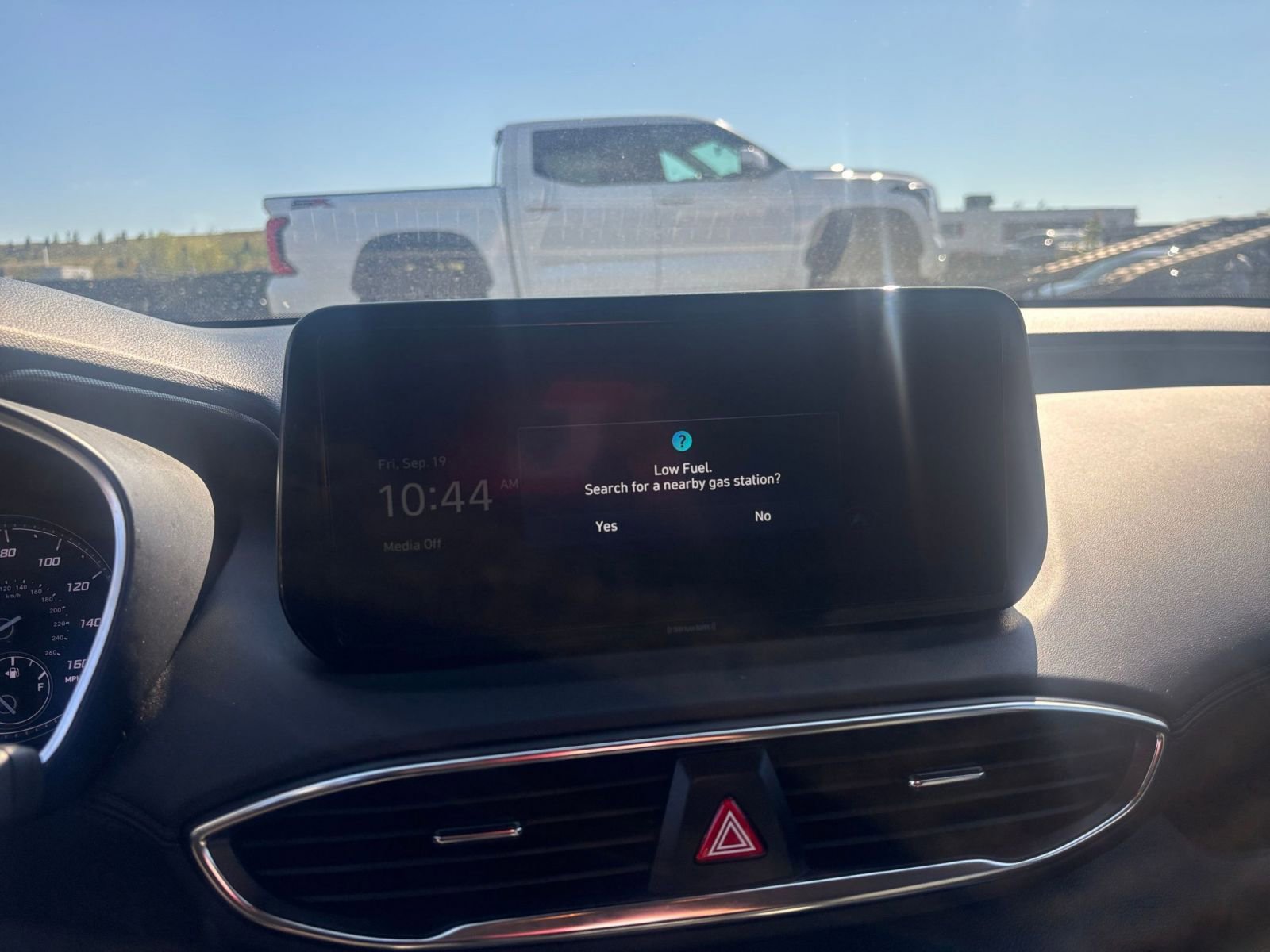 Thumbnail: 2023 Hyundai Santa Fe - 21