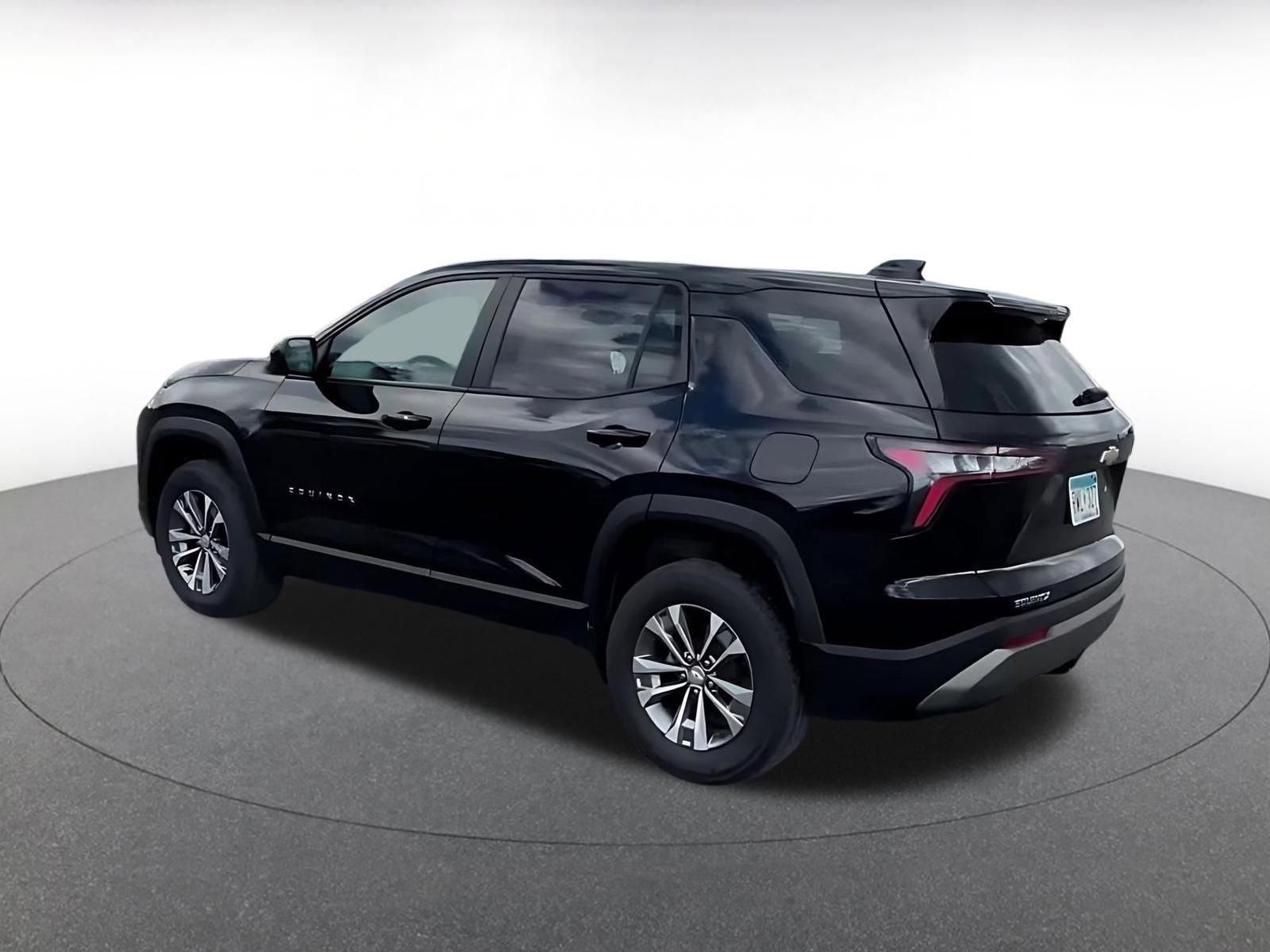 Thumbnail: 2025 Chevrolet Equinox - 10