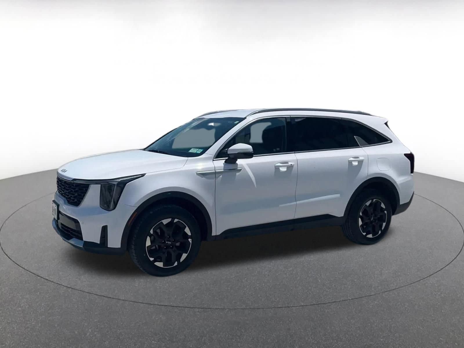 Thumbnail: 2024 Kia Sorento - 7