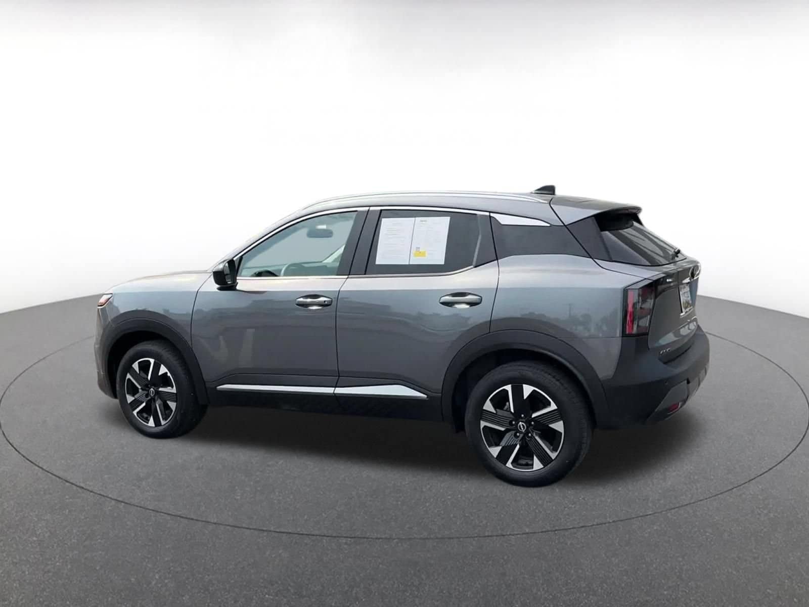 Thumbnail: 2026 Nissan Kicks - 10