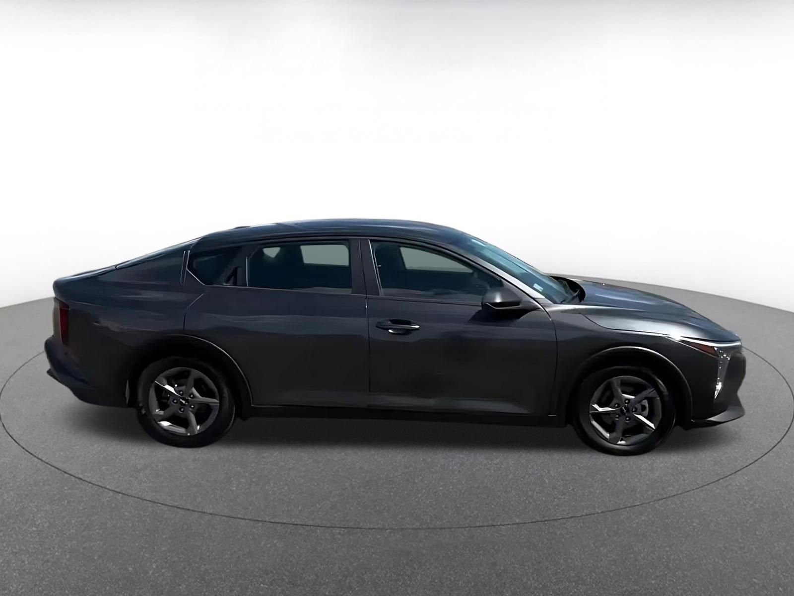 Thumbnail: 2025 Kia K4 - 16