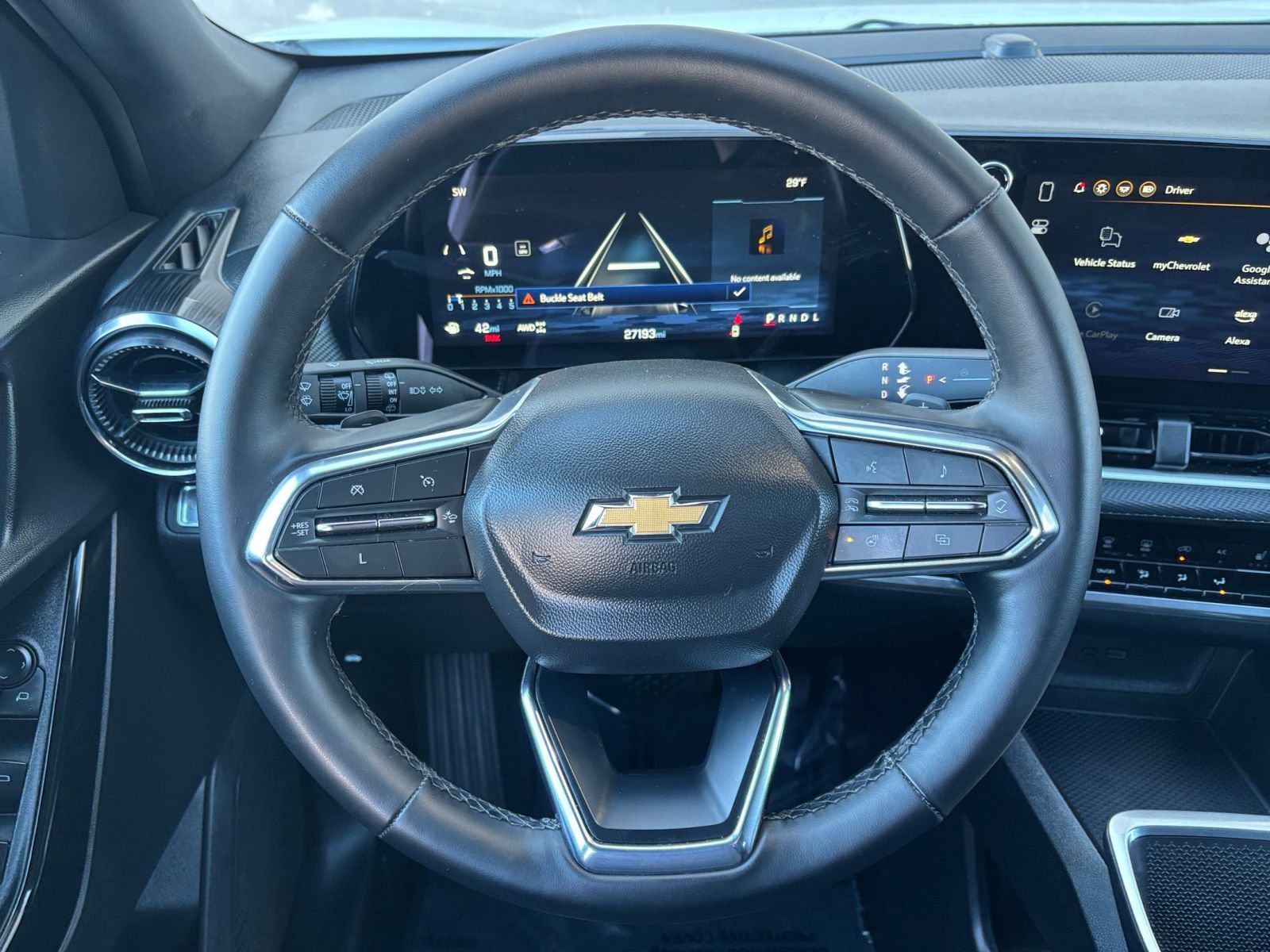 Thumbnail: 2025 Chevrolet Equinox - 24