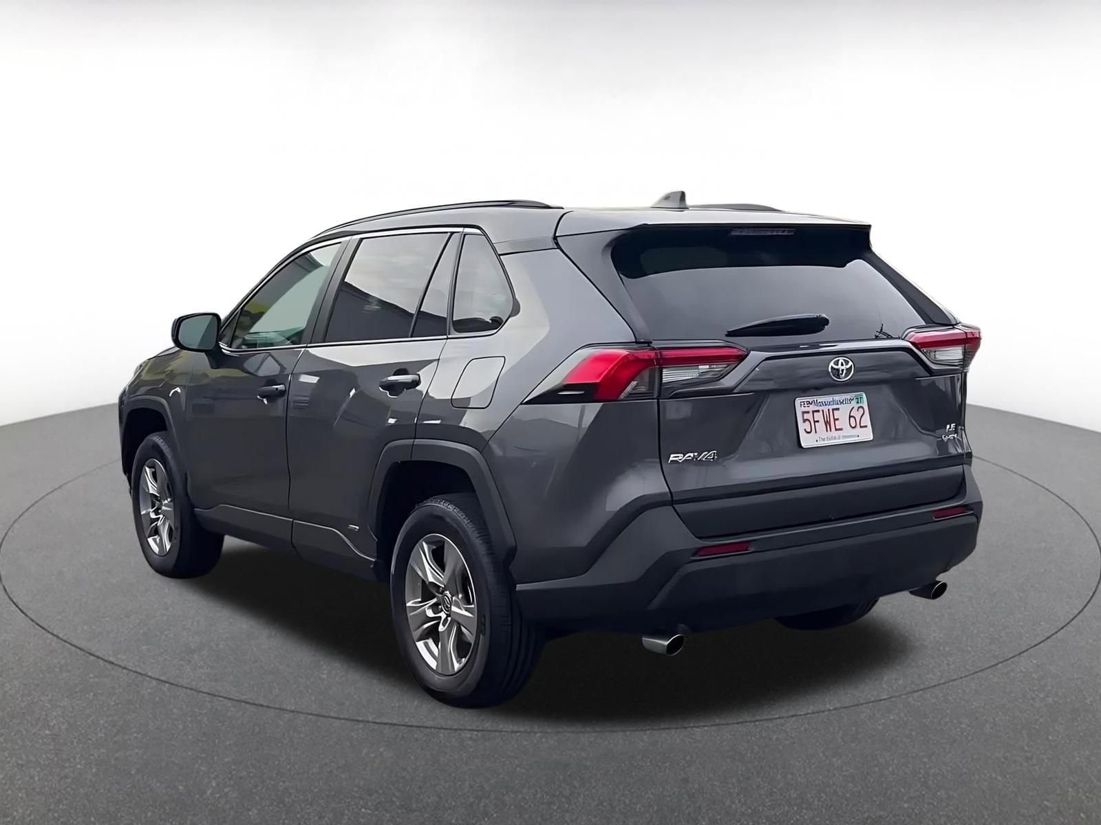 Thumbnail: 2025 Toyota RAV4 - 11