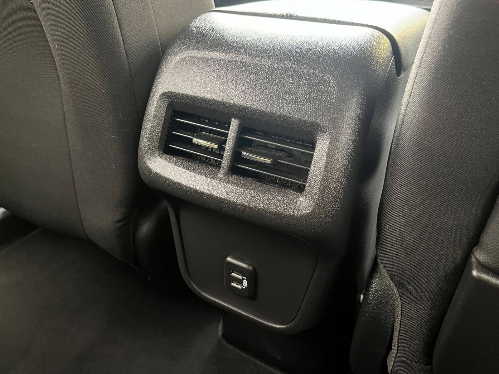 2024 GMC Terrain SLE - Photo 25