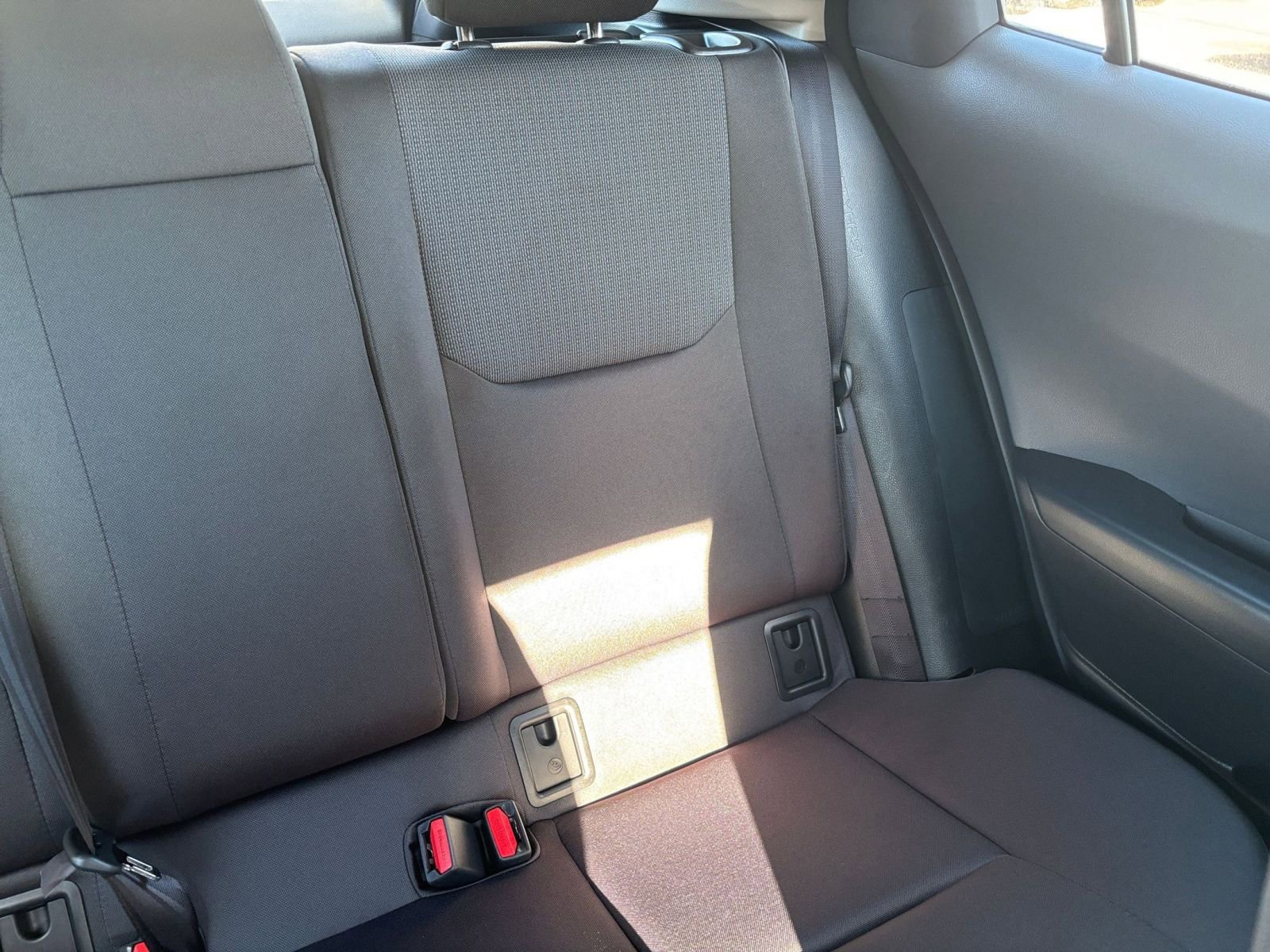 Thumbnail: 2025 Toyota Prius - 33