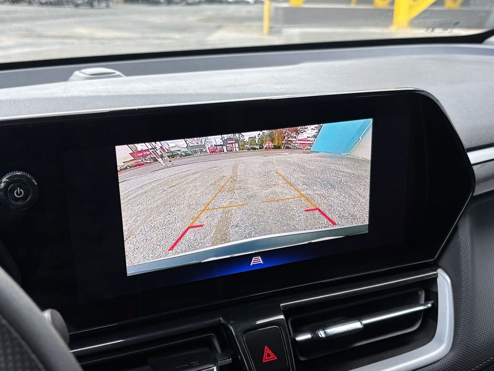 Thumbnail: 2025 Chevrolet TrailBlazer - 17