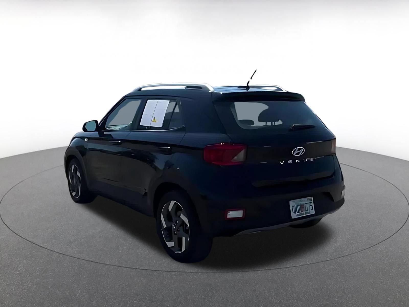 Thumbnail: 2026 Hyundai Venue - 15