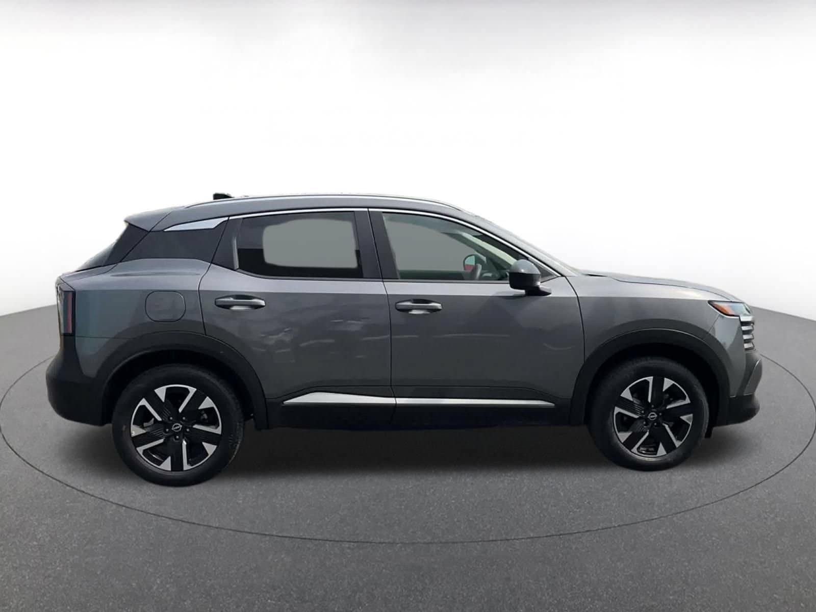 Thumbnail: 2026 Nissan Kicks - 16