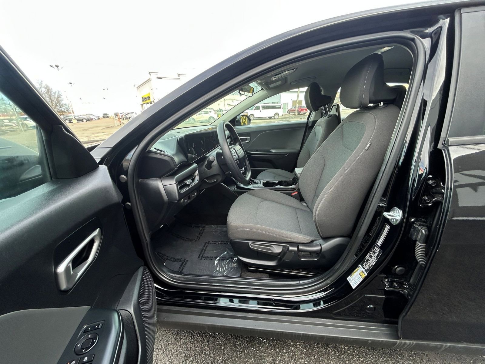 Thumbnail: 2025 Kia K4 - 27